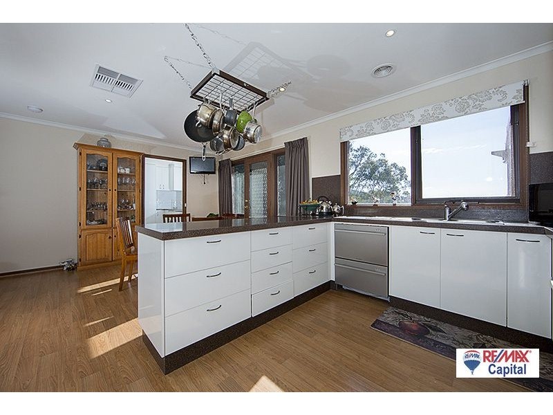 10 Caroline Place, Queanbeyan NSW 2620