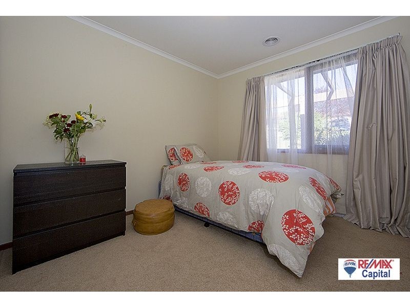 10 Caroline Place, Queanbeyan NSW 2620