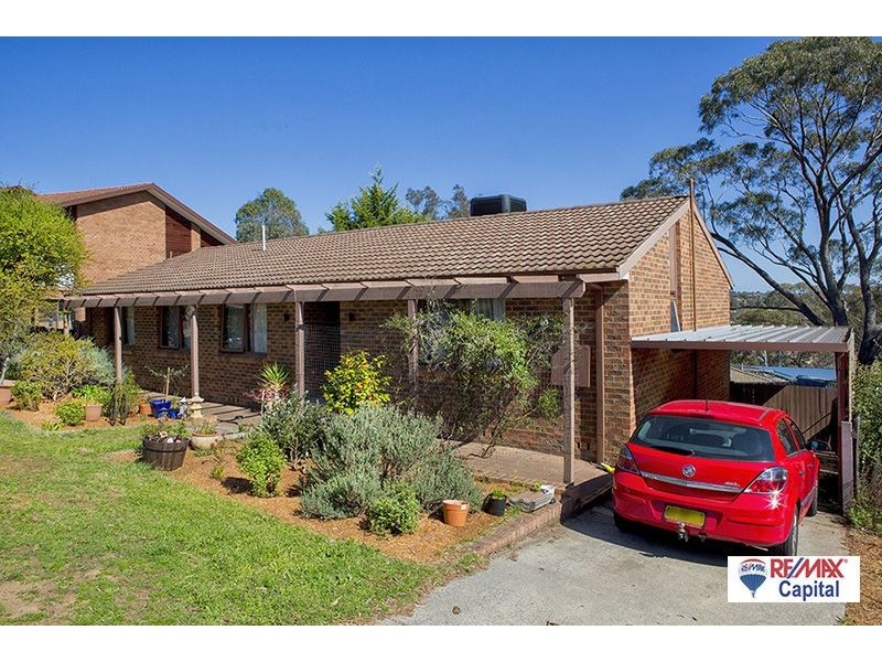 10 Caroline Place, Queanbeyan NSW 2620