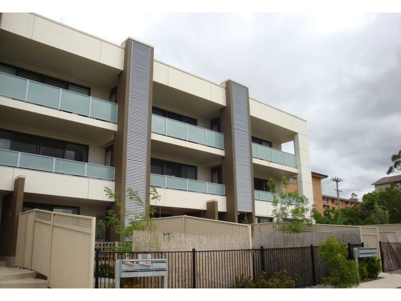 8/88 Henderson Road, Queanbeyan NSW 2620