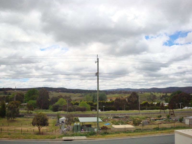 8/88 Henderson Road, Queanbeyan NSW 2620