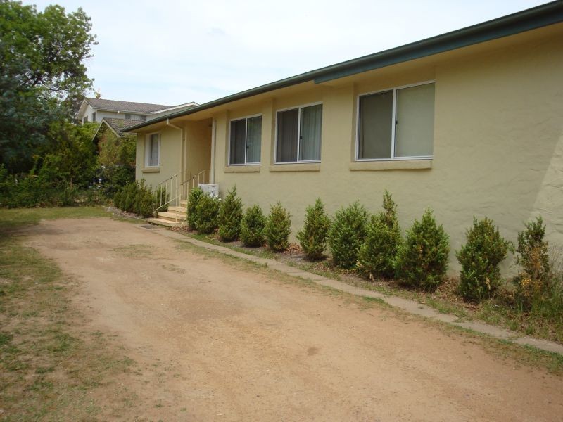 70 Monaro Crescent, Griffith ACT 2603