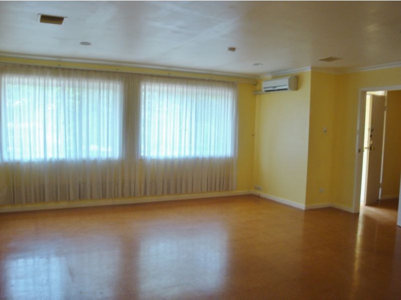 70 Monaro Crescent, Griffith ACT 2603