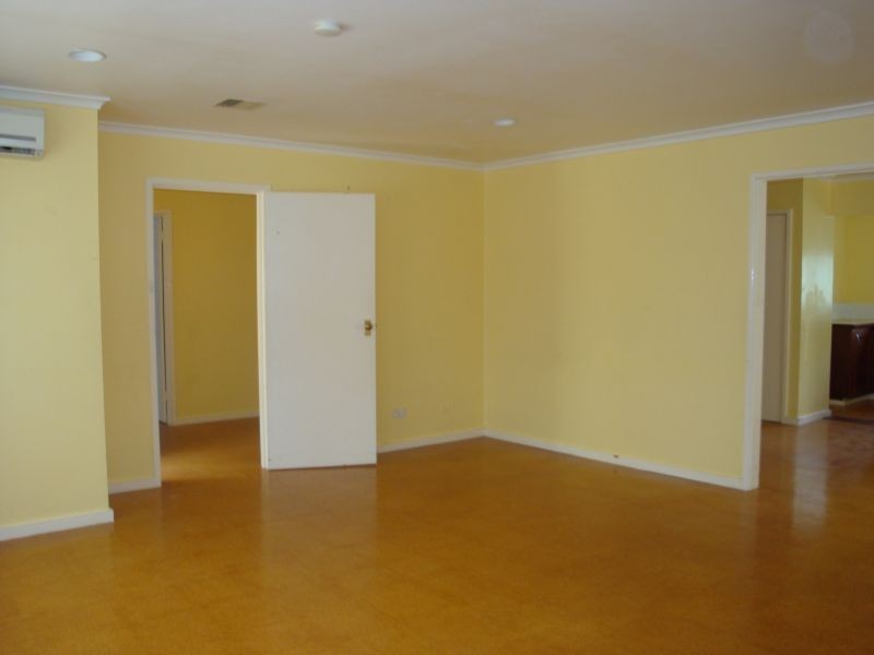 70 Monaro Crescent, Griffith ACT 2603