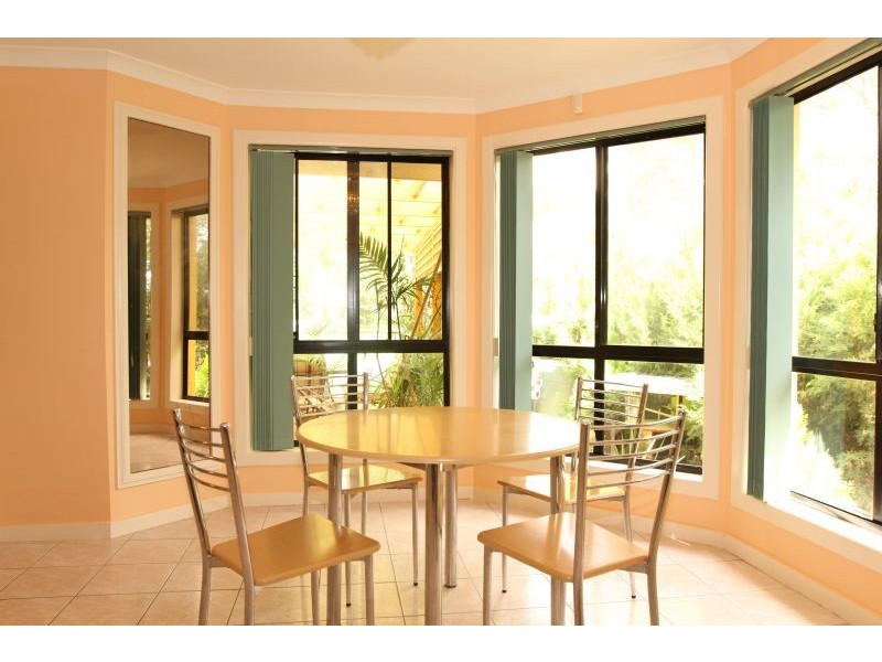 31 Hellmund Street, Queanbeyan West NSW 2620