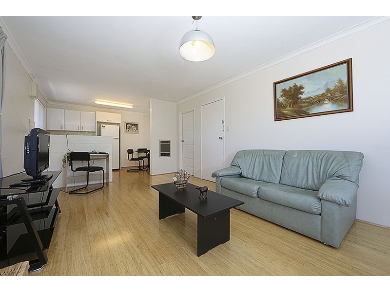 14/2 Booth Street, Queanbeyan NSW 2620