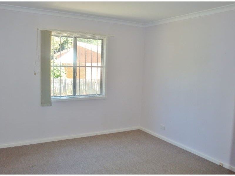 1/30 Booth Street, Queanbeyan NSW 2620