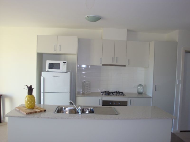 8/4 Ross Road, Queanbeyan NSW 2620