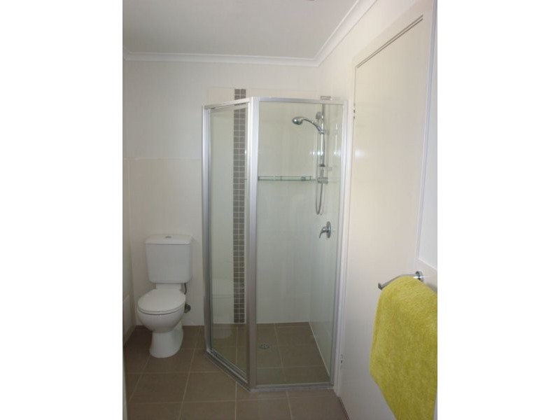 8/4 Ross Road, Queanbeyan NSW 2620