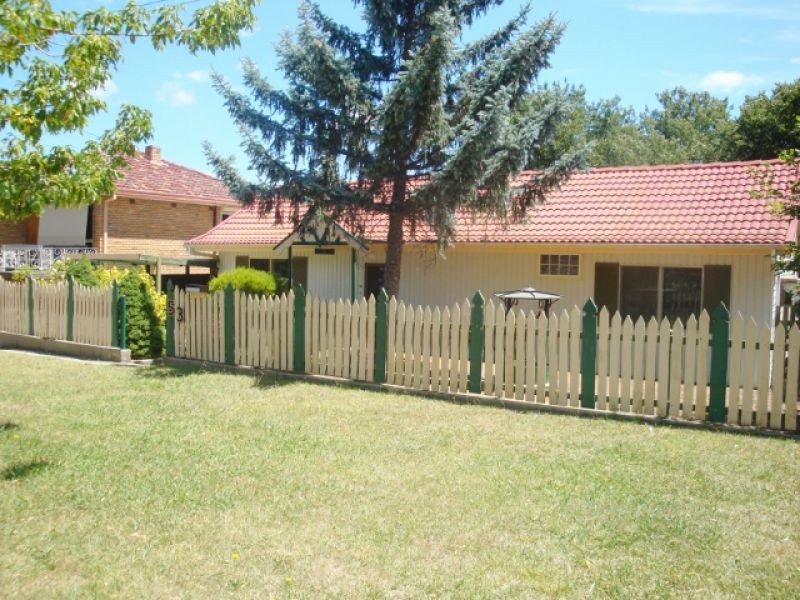 53 Molonglo, Queanbeyan NSW 2620