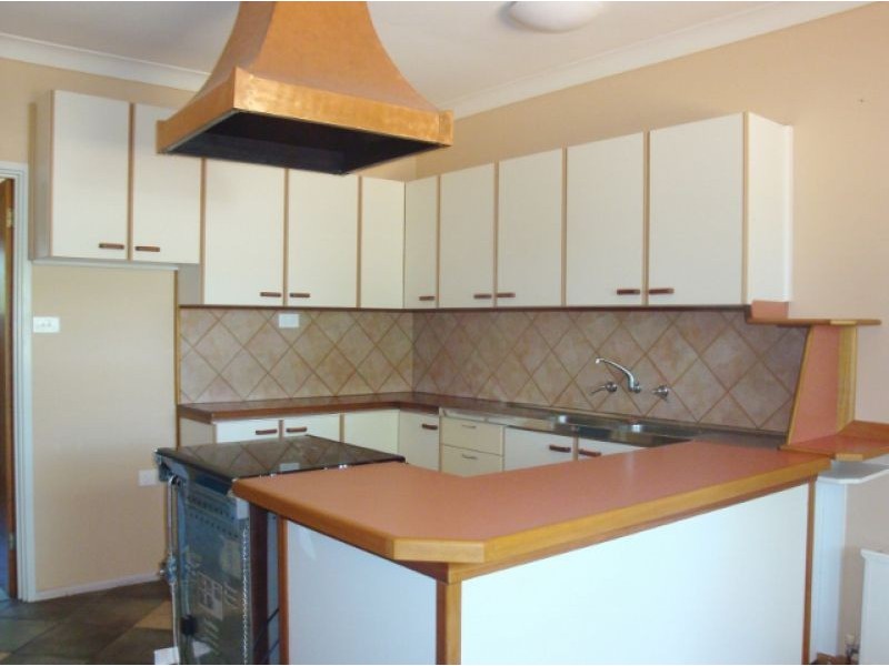53 Molonglo, Queanbeyan NSW 2620
