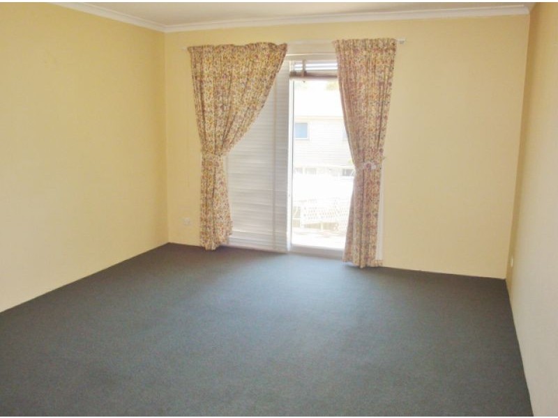 6/18 Broughton Place, Queanbeyan NSW 2620