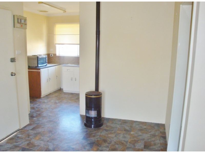 6/18 Broughton Place, Queanbeyan NSW 2620