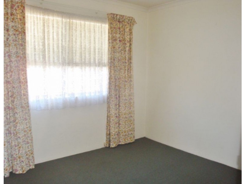 6/18 Broughton Place, Queanbeyan NSW 2620