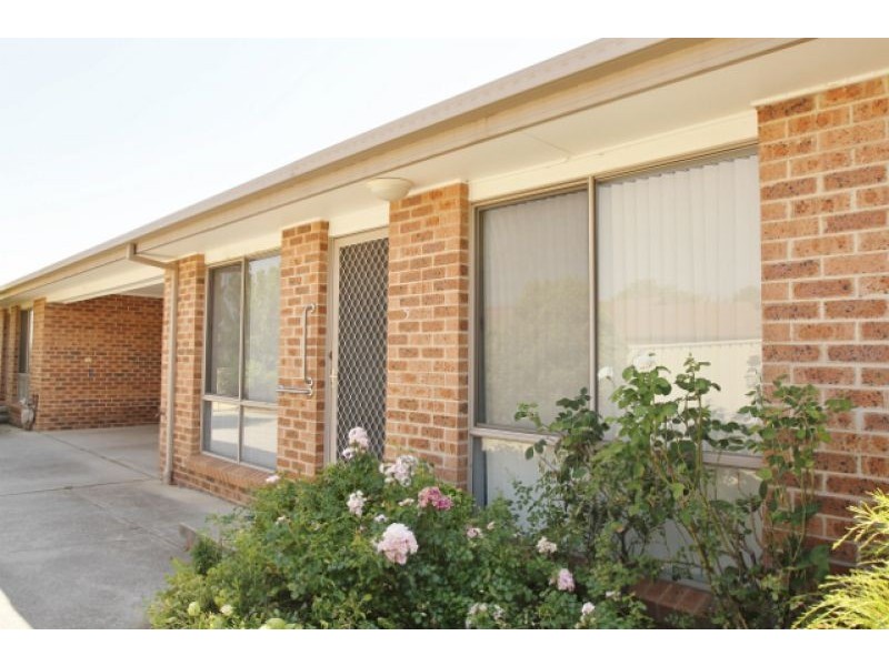 5/26 Mowatt Street, Queanbeyan NSW 2620