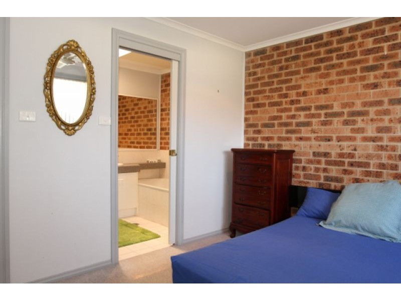 5/26 Mowatt Street, Queanbeyan NSW 2620