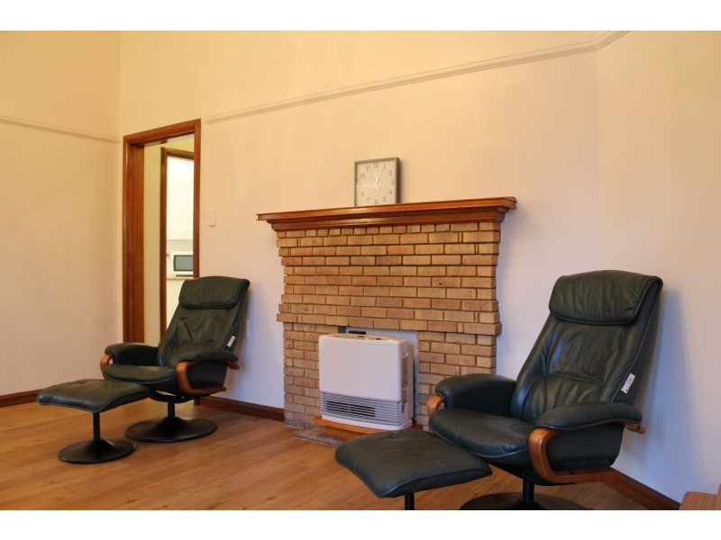 8 Coogee Bay Rd, Randwick NSW 2031