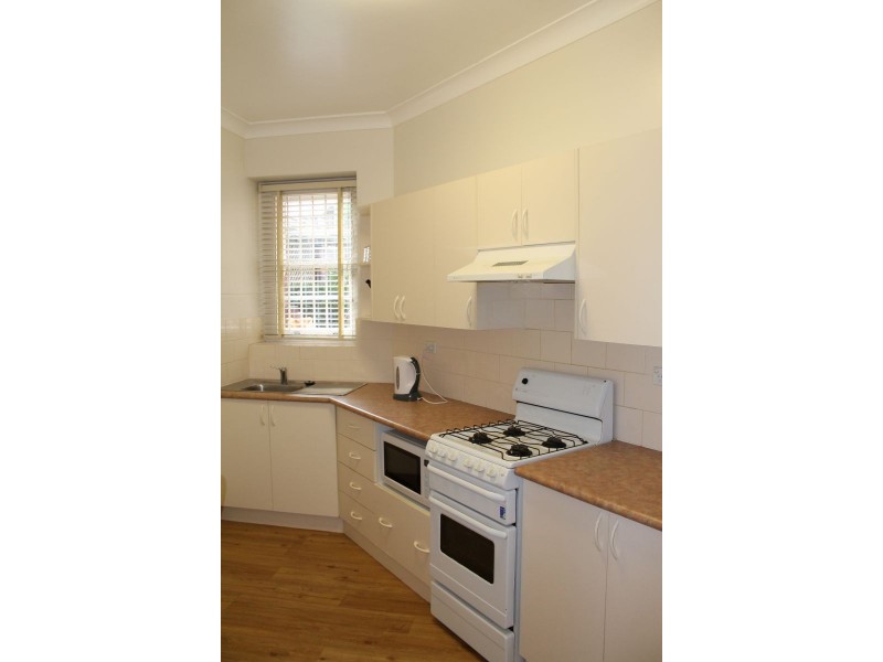2/8 Coogee Bay Rd, Randwick NSW 2031