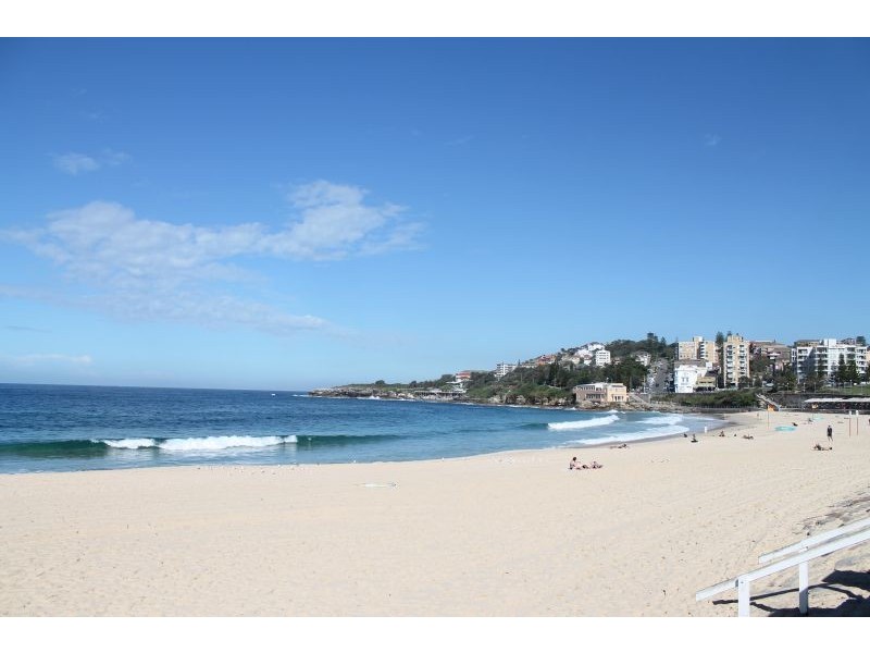 2/8 Coogee Bay Rd, Randwick NSW 2031