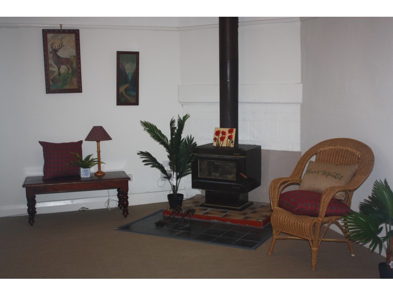 9 Oban Street, Coolah NSW 2843