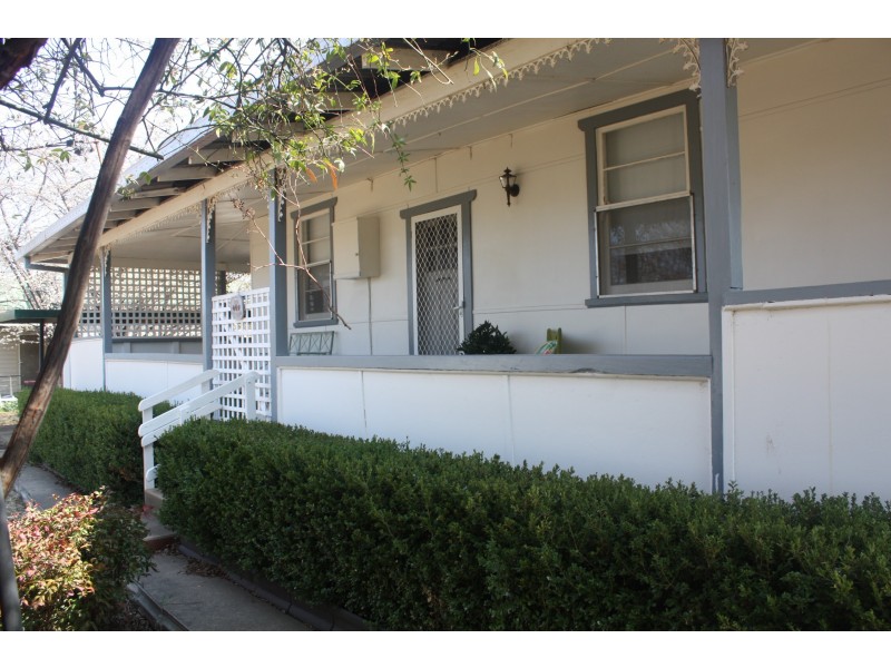 9 Oban Street, Coolah NSW 2843