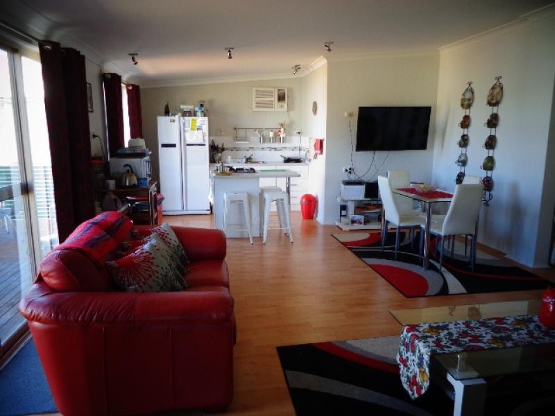 64 Binnia Street, Coolah NSW 2843