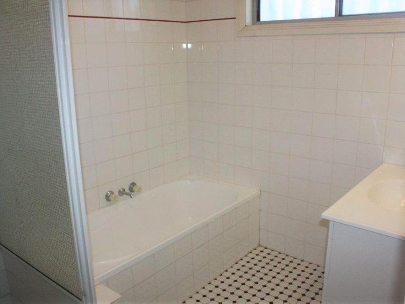 38-40 Binnia Street, Coolah NSW 2843