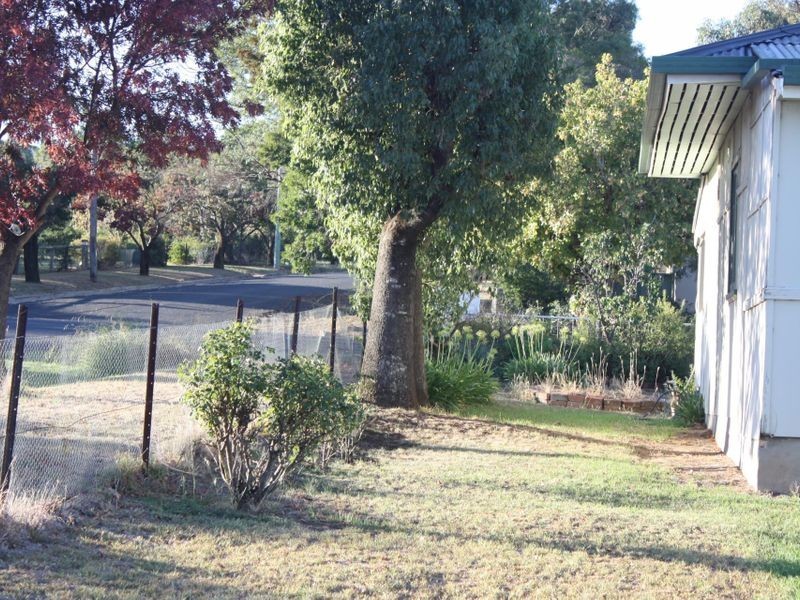 64 Martin  Street, Coolah NSW 2843