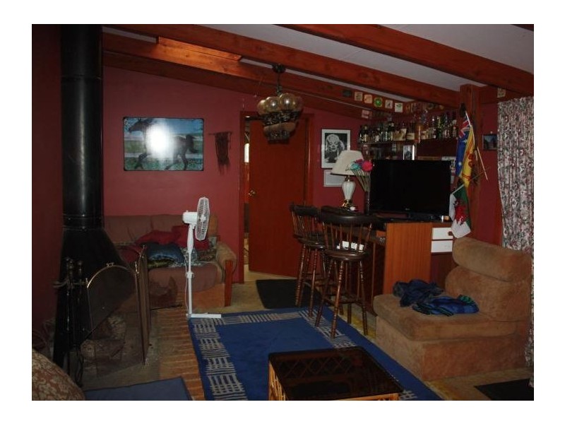 110 Wentworth Avenue, Coolah NSW 2843