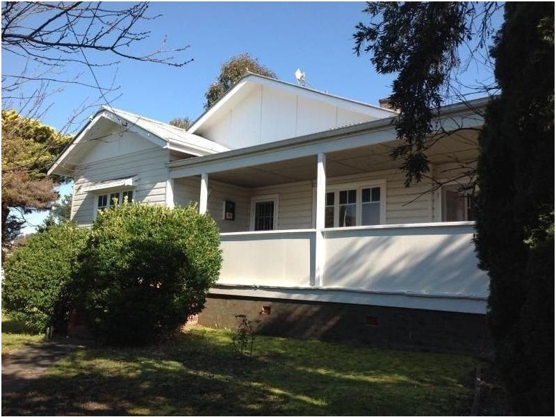 17 Oban Street, Coolah NSW 2843