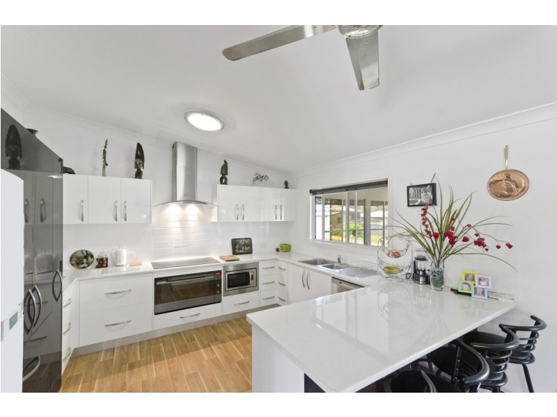 10 Cameron Place, Coolah NSW 2843