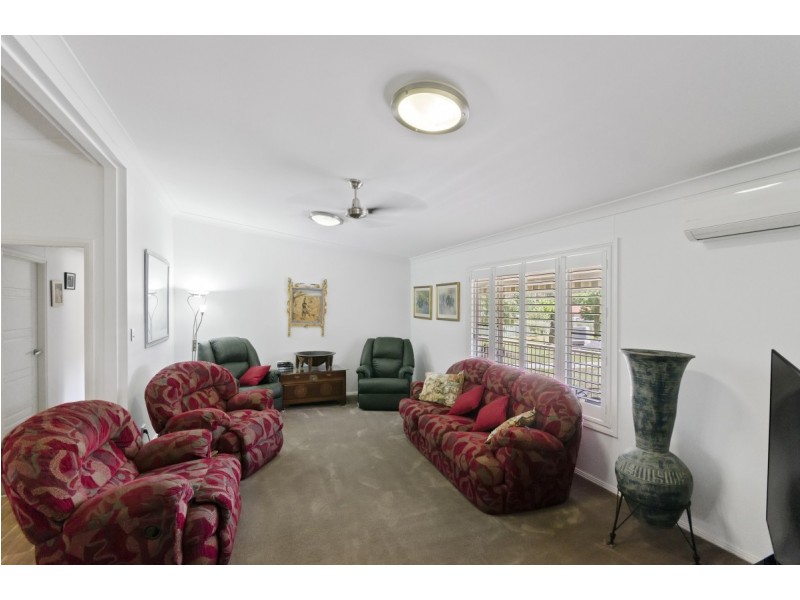 10 Cameron Place, Coolah NSW 2843