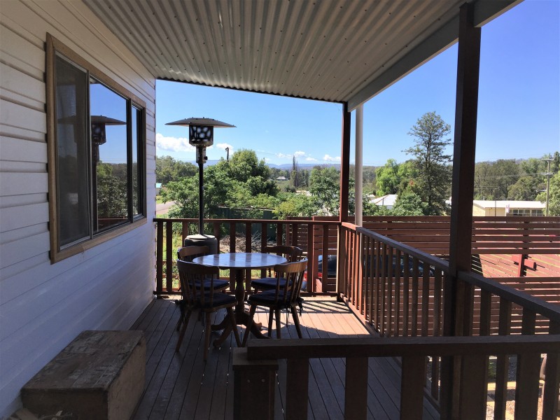 17 Scott Street, Cassilis NSW 2329