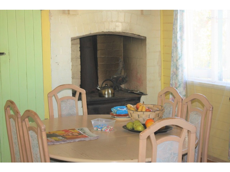 11 Oban Street, Coolah NSW 2843