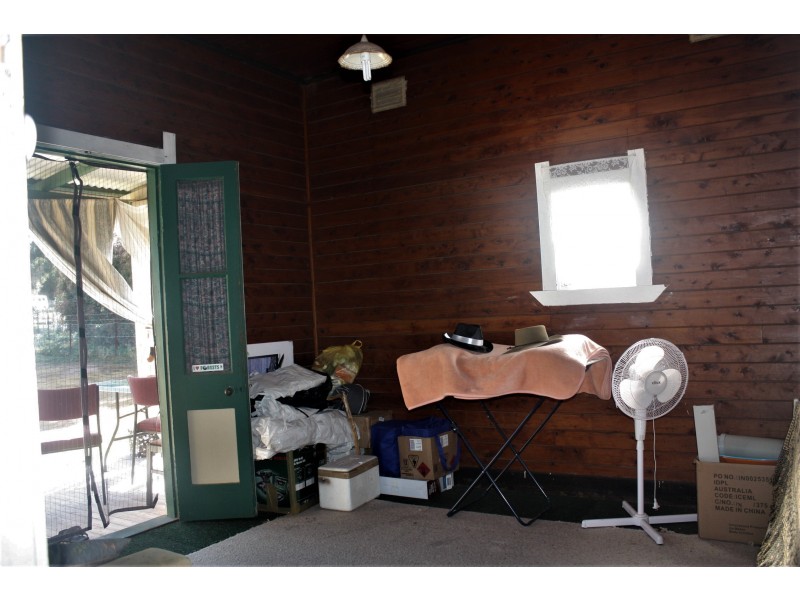 11 Oban Street, Coolah NSW 2843