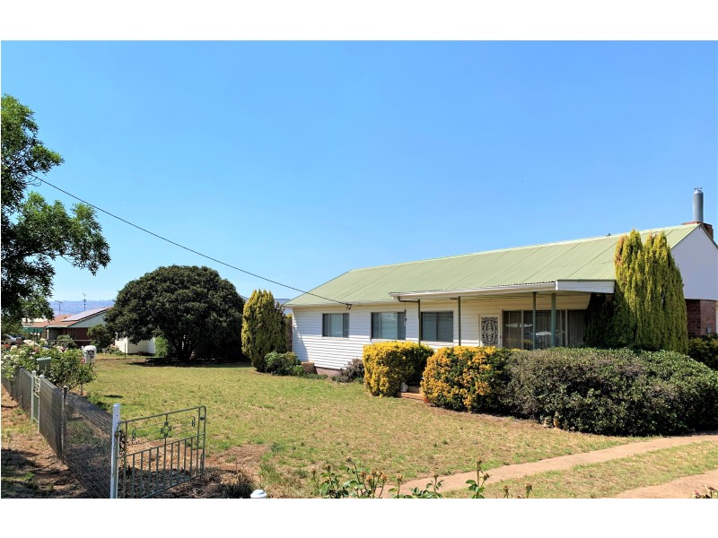 10-12 Gilmore Street, Coolah NSW 2843
