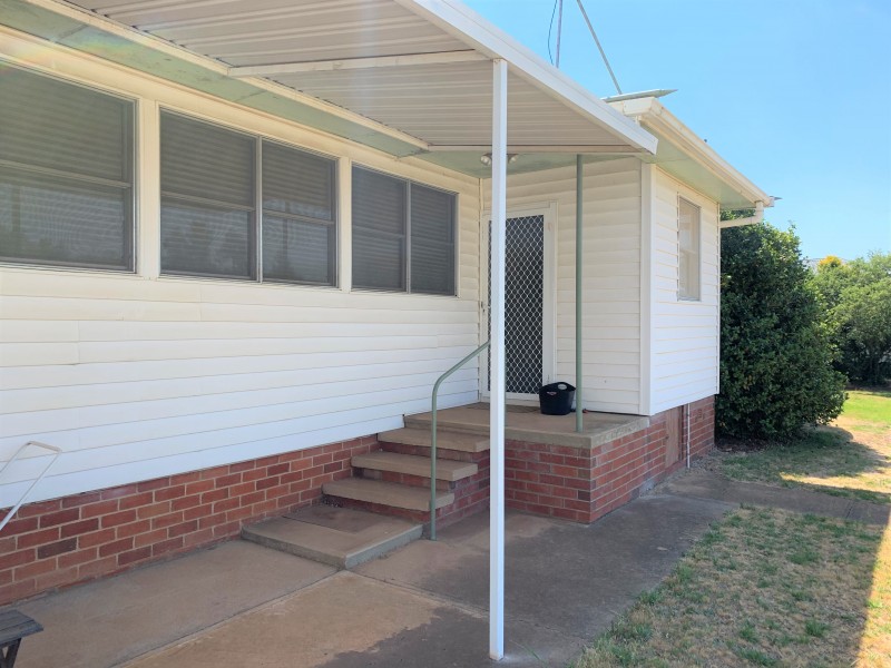 10-12 Gilmore Street, Coolah NSW 2843