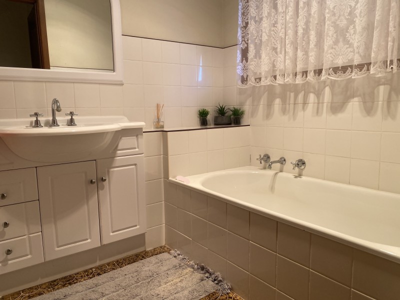 109 Martin Street, Coolah NSW 2843