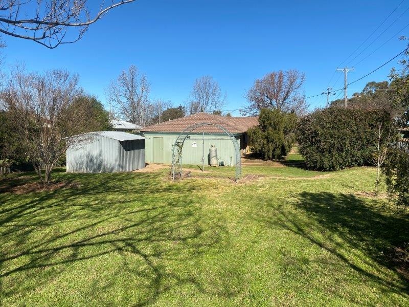 109 Martin Street, Coolah NSW 2843