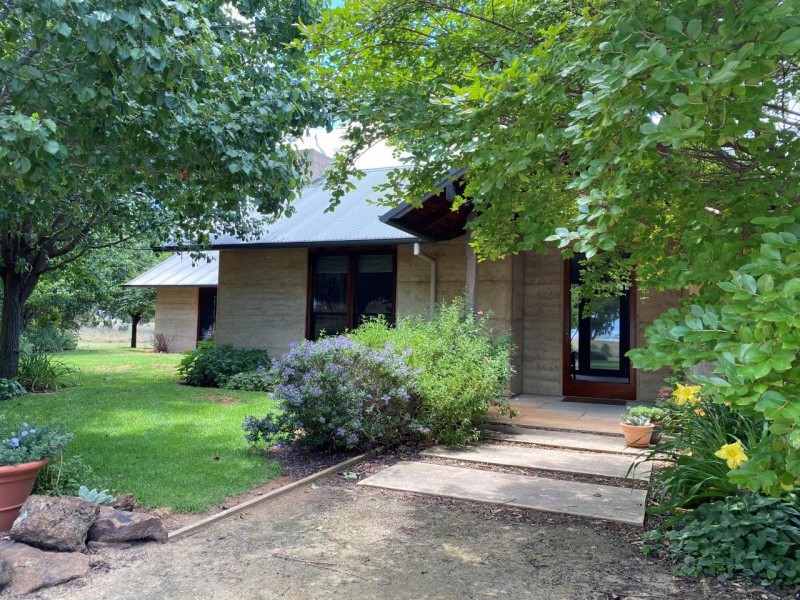 Vinegaroy Road, Coolah NSW 2843