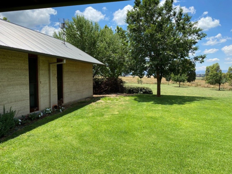 Vinegaroy Road, Coolah NSW 2843