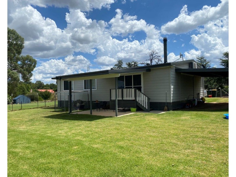18 Mansfield lane, Coolah NSW 2843