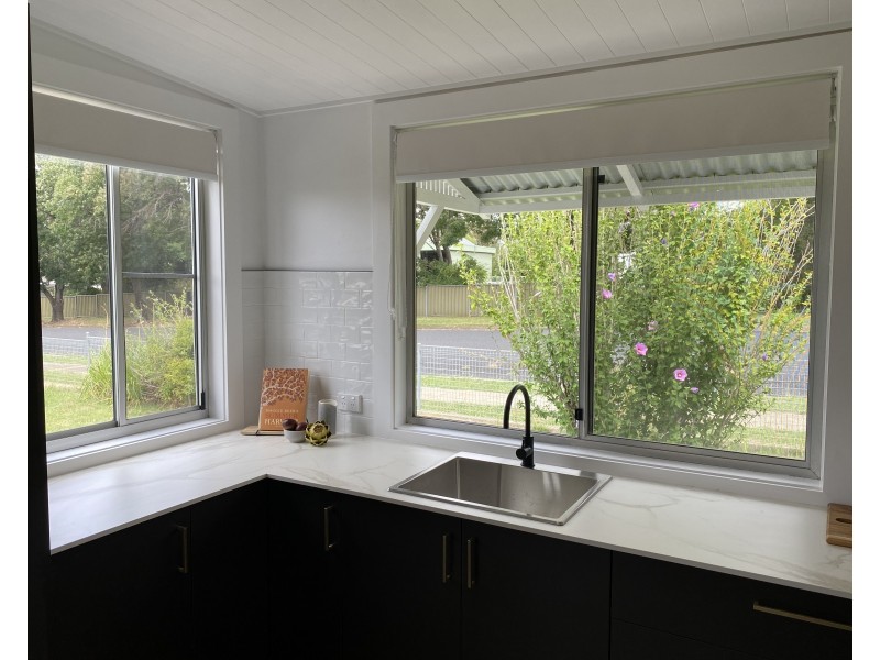 42 Martin Street, Coolah NSW 2843