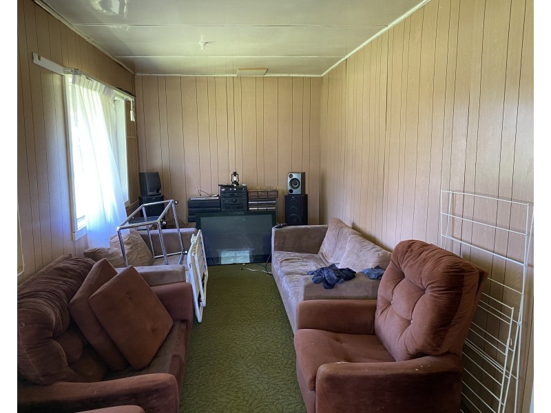 45 Railway Avenue, Coolah NSW 2843