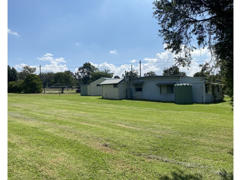 45 Railway Avenue, Coolah NSW 2843