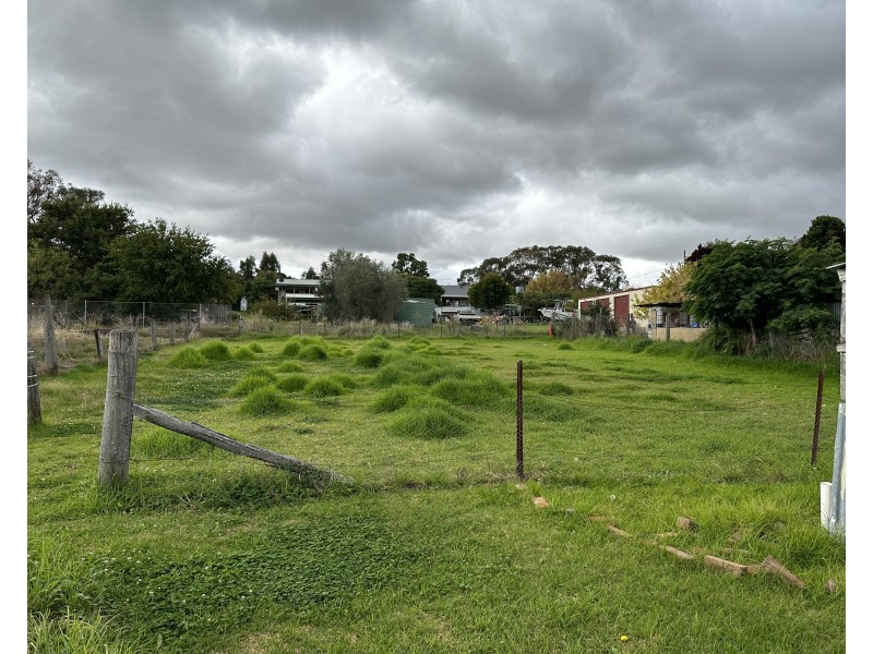 75 Martin Street, Coolah NSW 2843
