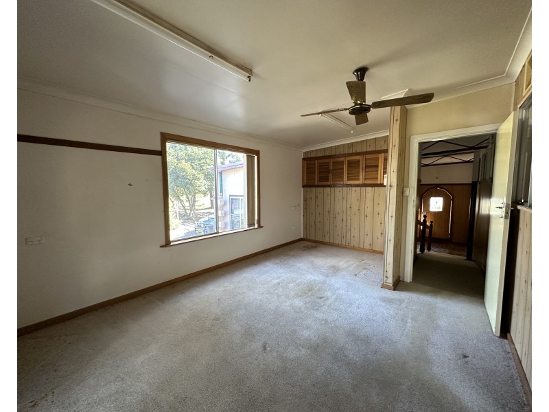 124 Martin Street, Coolah NSW 2843