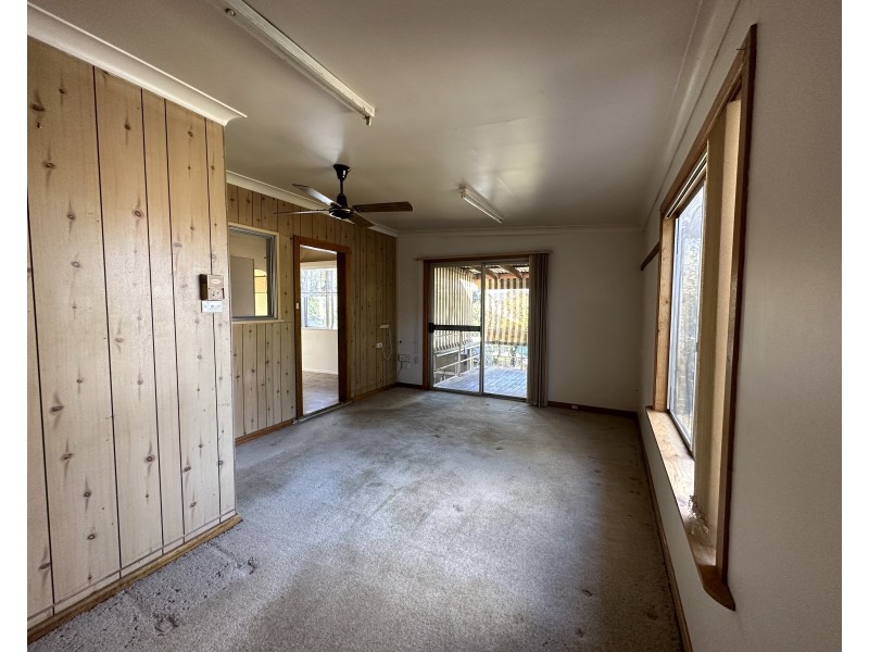 124 Martin Street, Coolah NSW 2843