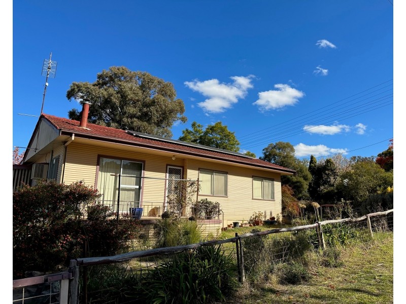 124 Martin Street, Coolah NSW 2843