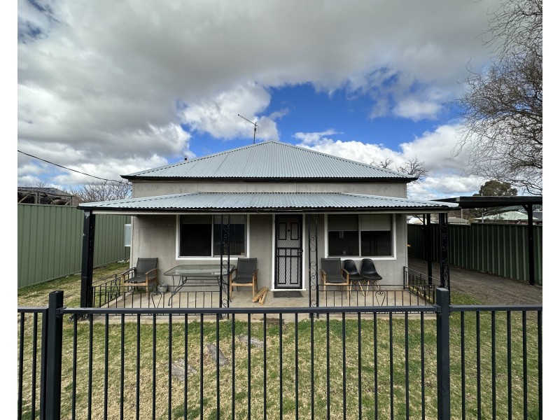 28 Central Lane, Coolah NSW 2843